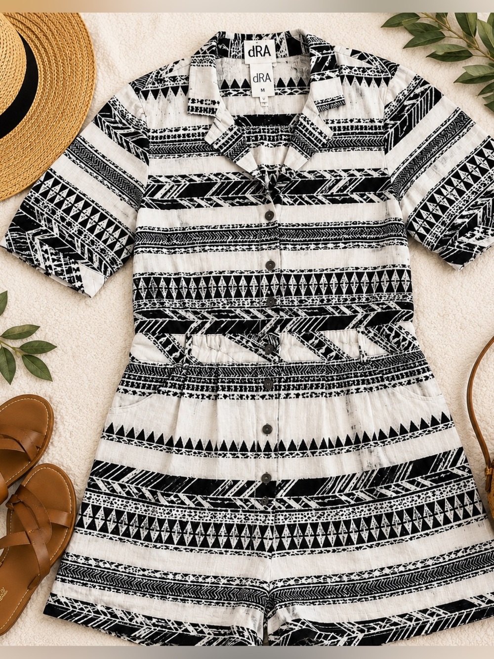 Anthropologie dRA Los Angeles Tribal Print Cotton Romper M Black White Boho